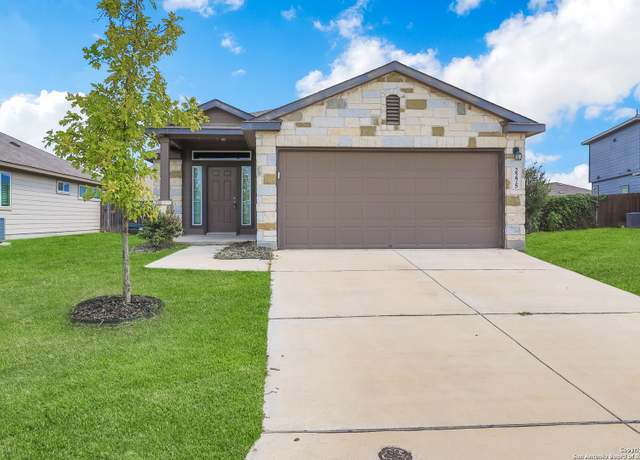 Property at 2275 Hawk Dr, New Braunfels, TX 78130, 3 beds, 2 baths