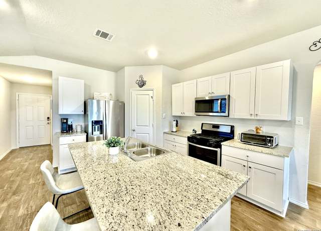 Property at 12218 Mulberry Crk, San Antonio, TX 78245, 3 beds, 2 baths