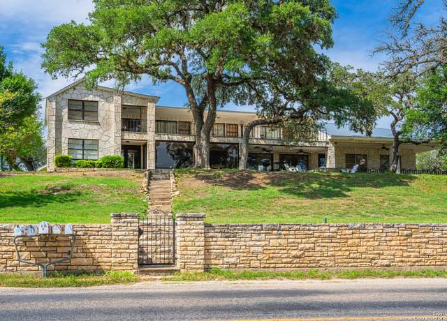 Property at 1120 Highway 39, Ingram, TX 78025, 12 beds, 10.5 baths