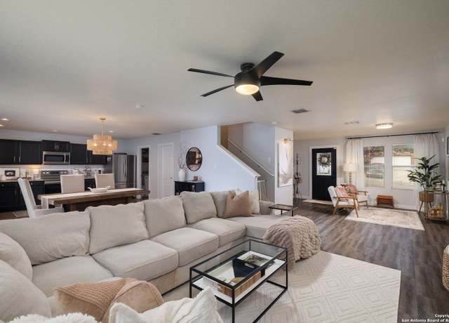 Property at 6710 Loma Blanca, San Antonio, TX 78233, 3 beds, 2.5 baths