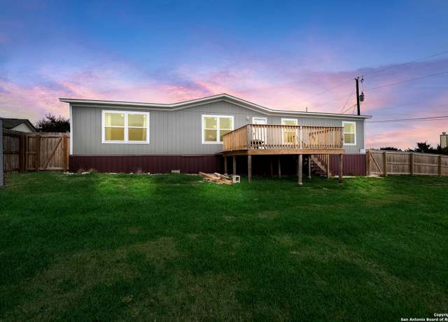 Property at 133 Antler Dr, Spring Branch, TX 78070, 4 beds, 2 baths
