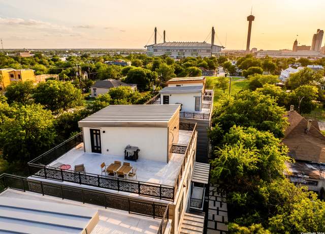 Property at 222 S Olive St #2102, San Antonio, TX 78203, 3 beds, 3.5 baths