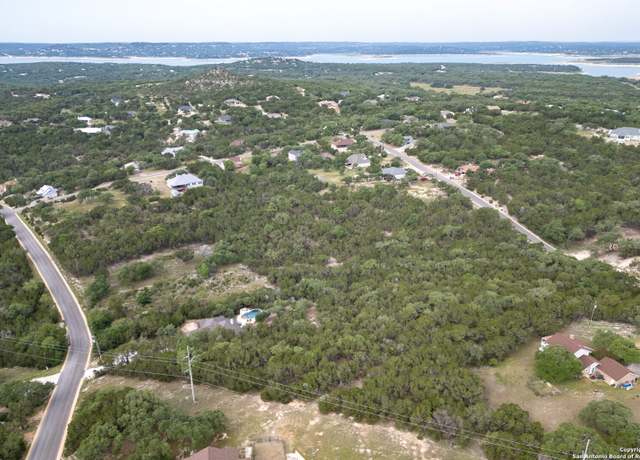 Property at 1260 Rose Ln, Canyon Lake, TX 78133