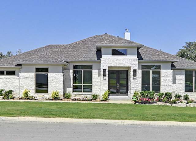 Property at 164 Gather St, Castroville, TX 78009, 4 beds, 3.5 baths