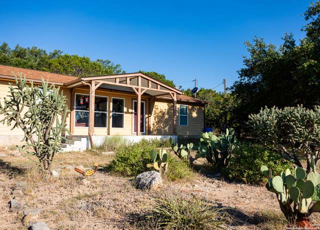 Property at 2844 Bear Spgs, Pipe Creek, TX 78063, 3 beds, 2 baths