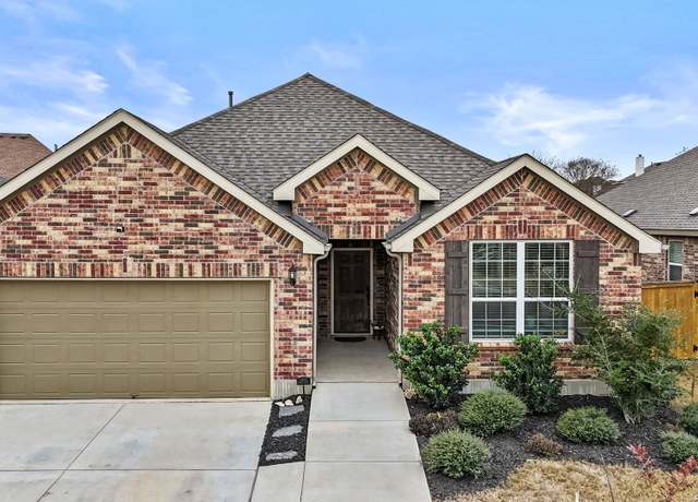 Property at 569 Rosemellow St, New Braunfels, TX 78132, 3 beds, 2 baths