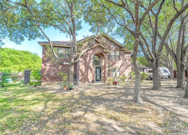 Property at 3900 Creek Spg, San Antonio, TX 78230, 5 beds, 2.5 baths