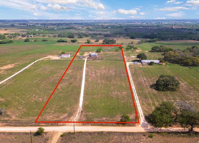 Property at 2998 County Road 302, Floresville, TX 78114, 2 beds, 2 baths