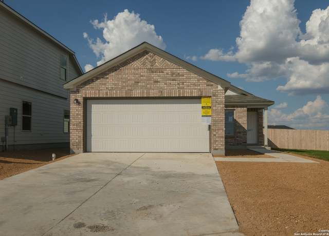 Property at 4327 Carlotta Dr, New Braunfels, TX 78130, 3 beds, 2 baths