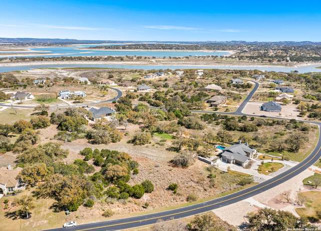 Property at 255 Puzzle Pass, Spring Branch, TX 78070