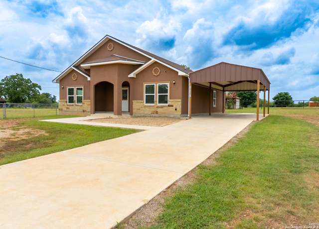 Property at 18687 Rolling Mdw, Lytle, TX 78052, 4 beds, 2 baths