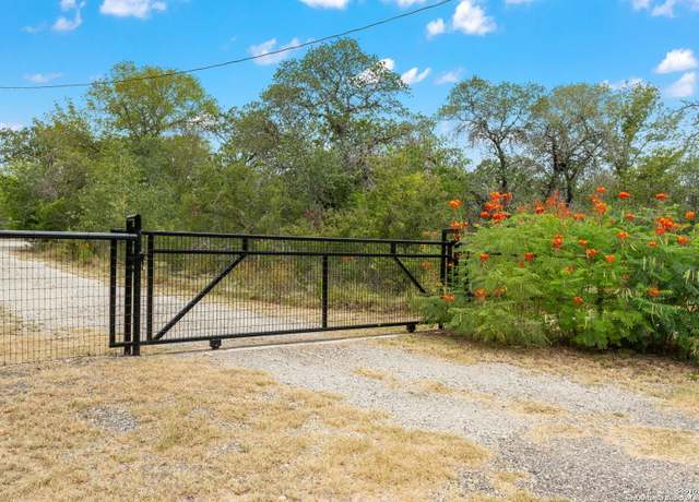 Property at 167 Gayle, Poteet, TX 78065, 3 beds, 2 baths