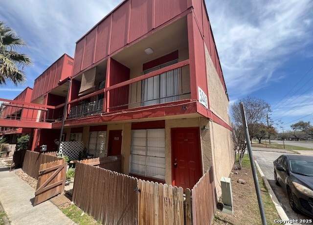 Property at 3243 Nacogdoches Rd #1501, San Antonio, TX 78217, 1 bed, 1 bath