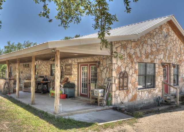 Property at 121 David Rankin Rd, Leakey, TX 78873, 3 beds, 2 baths