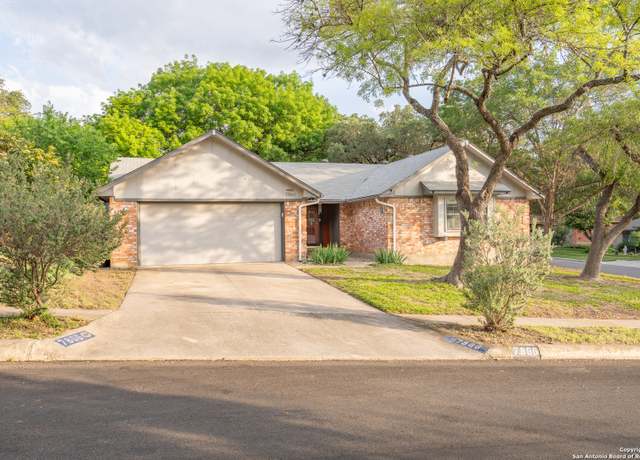 Property at 7866 Lark Rdg, San Antonio, TX 78250, 3 beds, 2 baths