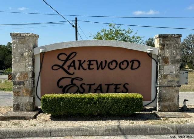Property at UNKNOWN Lakepark/deer Oaks, Lakehills, TX 78063