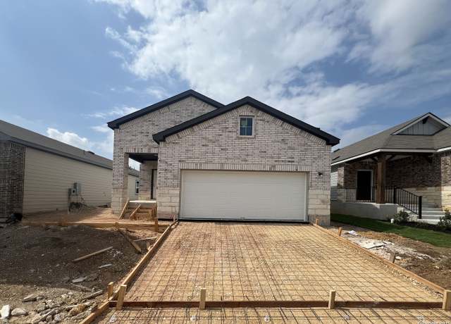 Property at 13734 Birch Xing, San Antonio, TX 78252, 3 beds, 2.5 baths