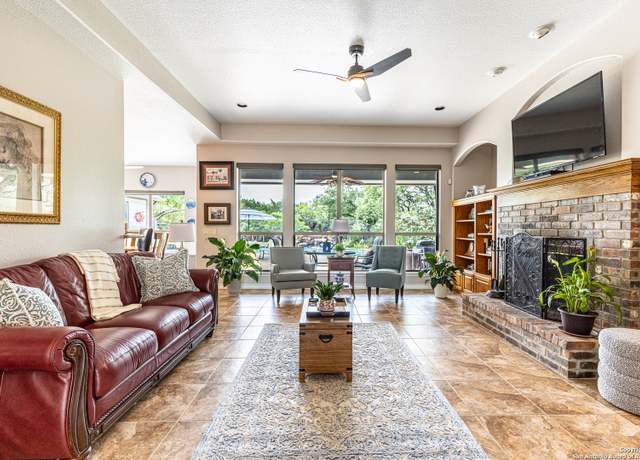 Property at 2390 Frontier, Spring Branch, TX 78070-5937, 4 beds, 2.5 baths