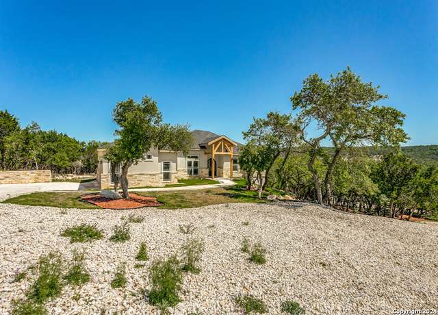 Property at 929 Moonlight Dr, Canyon Lake, TX 78133-6074, 4 beds, 3 baths