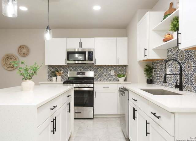 Property at 325 Kenmar, San Antonio, TX 78220, 4 beds, 2 baths