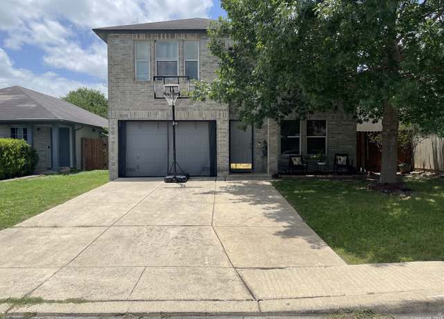 Property at 9858 Menard Cir, San Antonio, TX 78245-2850, 3 beds, 2.5 baths