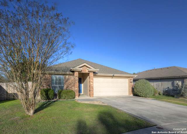 Property at 388 Solitaire Path, New Braunfels, TX 78130-2675, 4 beds, 2 baths