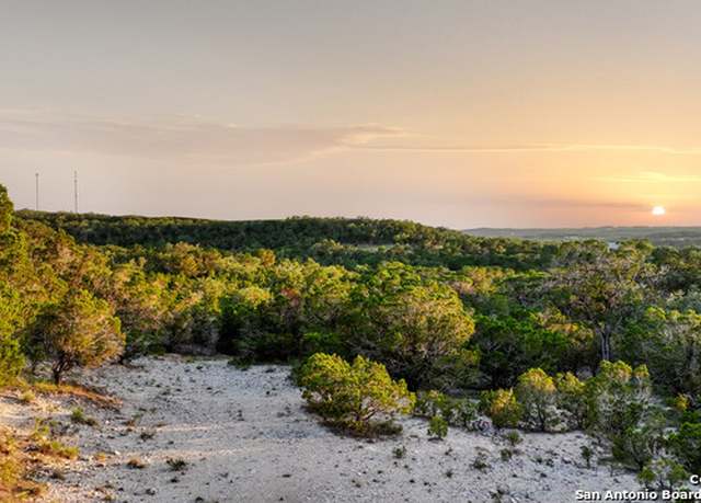 Property at 1729 Whispering Hills Dr, Canyon Lake, TX 78133
