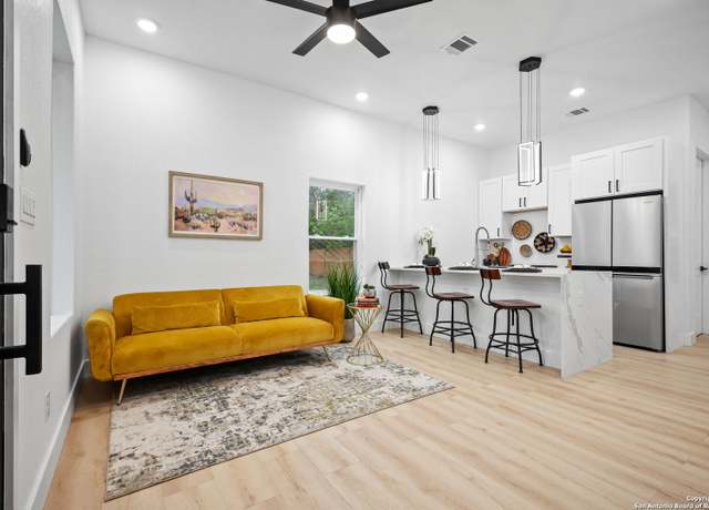 Property at 514 Dakota #3, San Antonio, TX 78203, 2 beds, 2 baths