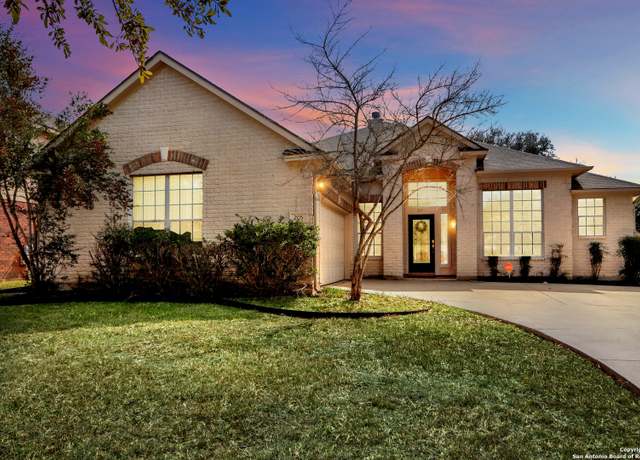 Property at 205 Royal Troon, Cibolo, TX 78108, 3 beds, 2 baths