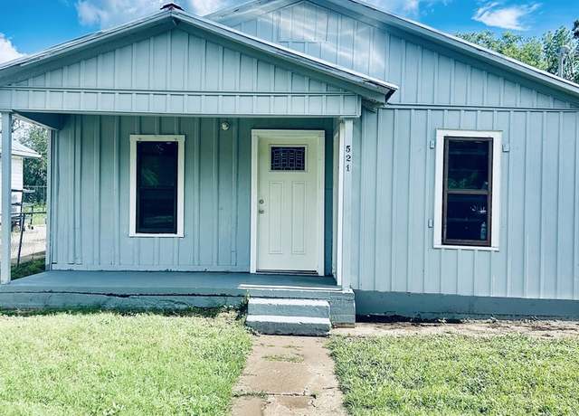 Property at 521 Mckee, Seguin, TX 78155, 2 beds, 1 bath