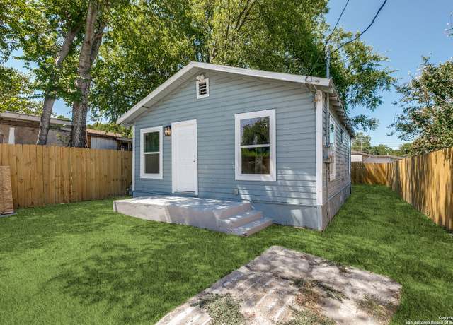 Property at 2017 Lyons St, San Antonio, TX 78207, 3 beds, 2 baths