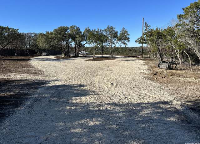 Property at 308 Elm Pass, Center Point, TX 78010