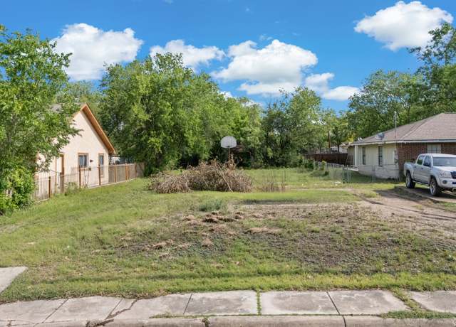 Property at 227 Spaatz, San Antonio, TX 78211