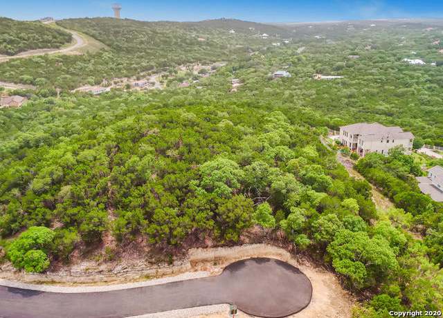 Property at 8523 Colfax Cv, San Antonio, TX 78255