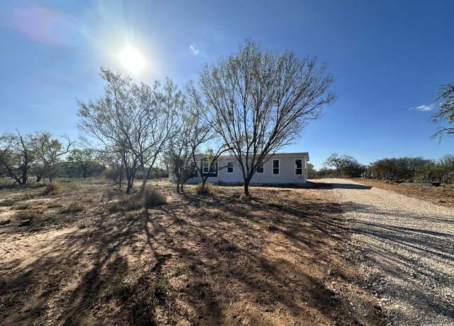 Property at 149 County Road 2644, Moore, TX 78057, 3 beds, 2 baths