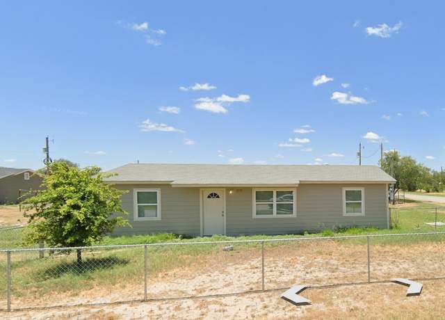 Property at 275 E Hutchins, La Pryor, TX 78872, 3 beds, 2 baths