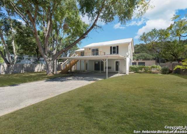 Property at 1619 Roadside, Canyon Lake, TX 78133, 3 beds, 1.5 baths