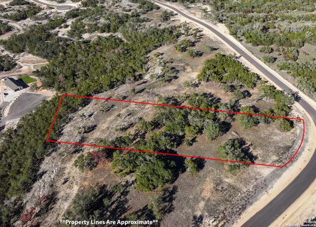 Property at 1837 Paradise Pkwy, Canyon Lake, TX 78133