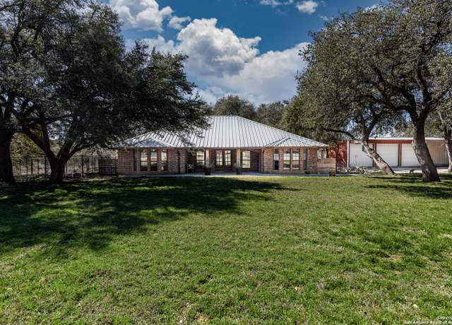 Property at 2925 Mail Route Rd, Fischer, TX 78623, 4 beds, 3 baths