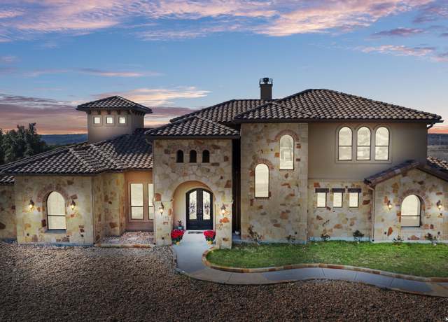 Property at 509 Hickory, Killeen, TX 76549, 5 beds, 5 baths