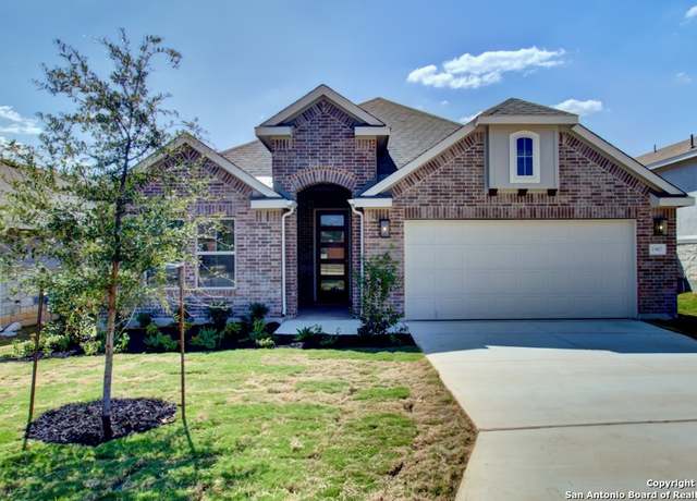 Property at 1567 Seekat Dr, New Braunfels, TX 78132, 4 beds, 3 baths