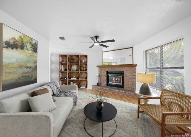 Property at 218 Gruene, New Braunfels, TX 78130, 3 beds, 3 baths