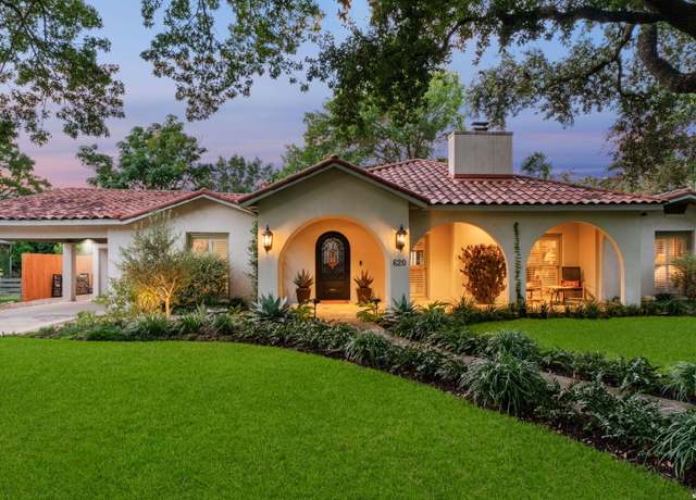 Property at 620 E Mandalay, Olmos Park, TX 78212, 4 beds, 3.5 baths