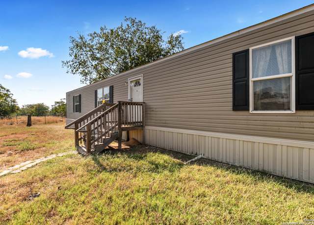 Property at 20122 Trumbo Rd, San Antonio, TX 78264-3530, 3 beds, 2 baths