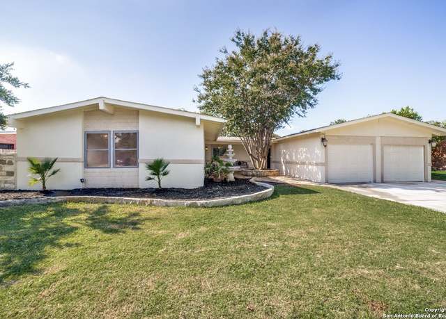 Property at 262 Pinewood Ln, San Antonio, TX 78216, 4 beds, 2 baths