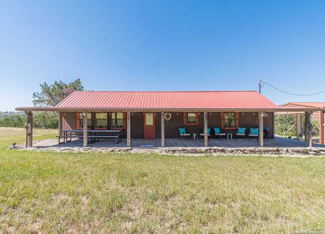 Property at 117 Hawk Rd, Fredericksburg, TX 78624-6137, 1 bed, 1 bath