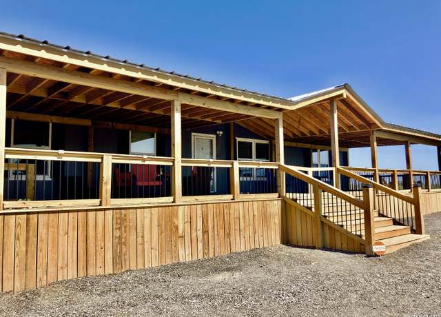 Property at 6286 fm 2146, Jourdanton, TX 78026, 5 beds, 3.5 baths