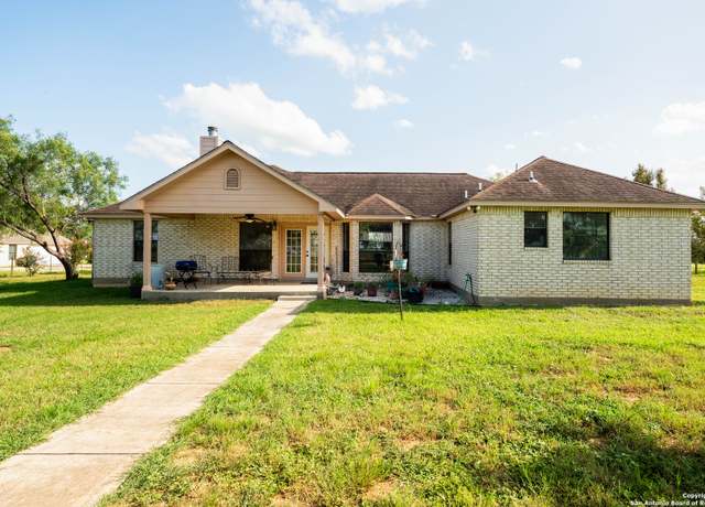 Property at 12905 Pittman, Adkins, TX 78101, 3 beds, 2 baths