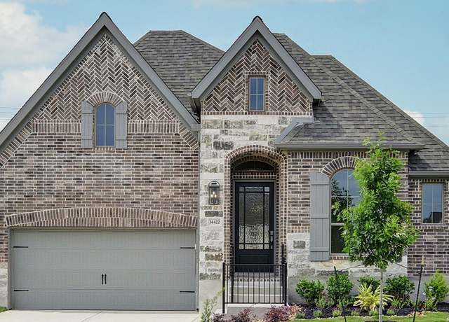 Property at 14422 Spanish Hull, San Antonio, TX 78254, 4 beds, 3 baths