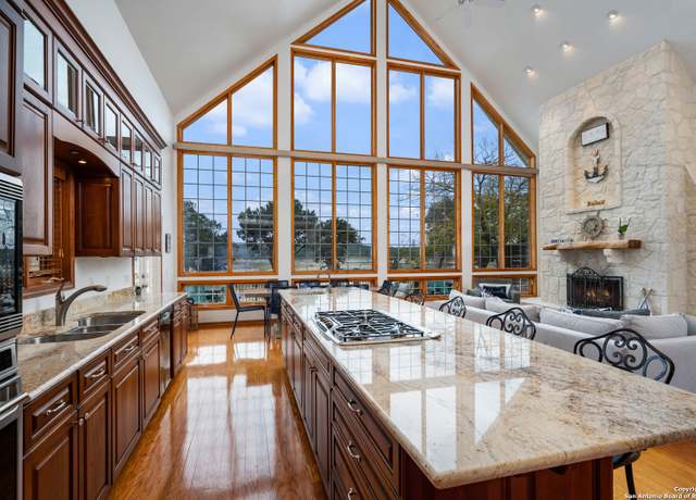 Property at 275 Lookout Dr, Lakehills, TX 78063, 3 beds, 3.5 baths